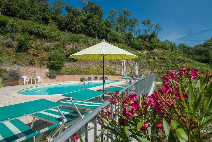 Studio für 4 Personen, mit Balkon und Terrasse sowie Garten und Pool