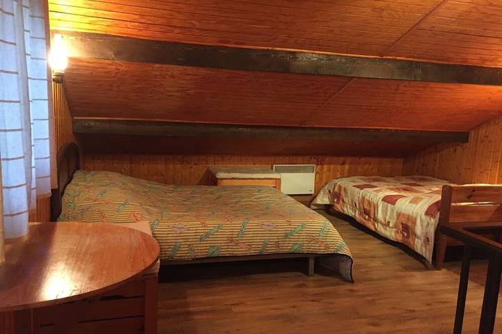 Chalet 3* ''La Carline'' à 1250m d'altitude in Montclar, Alpes-de-Haute-Provence