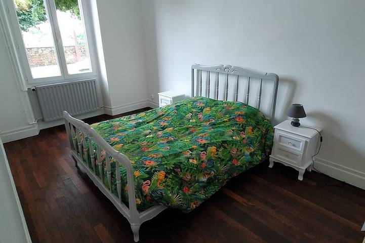 Location de vacances pour 6 personnes, avec terrasse et jardin, animaux acceptés à Saint-Benoît-du-Sault - 4