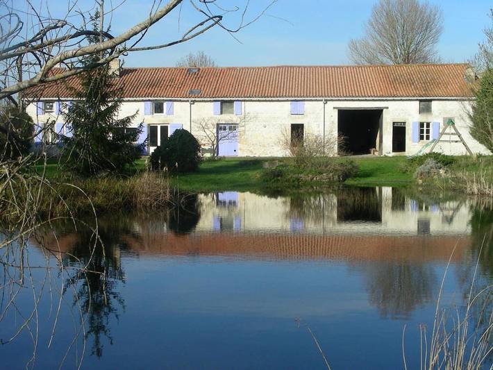 Chambre d’hôte pour 4 personnes, avec jardin ainsi que vue et terrasse au Parc Naturel Régional du Marais poitevin - 3
