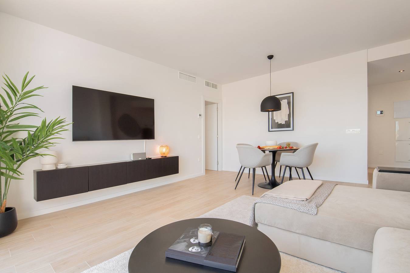 Entire apartment, Penthouse Cervantes in Marbella West, Marbella