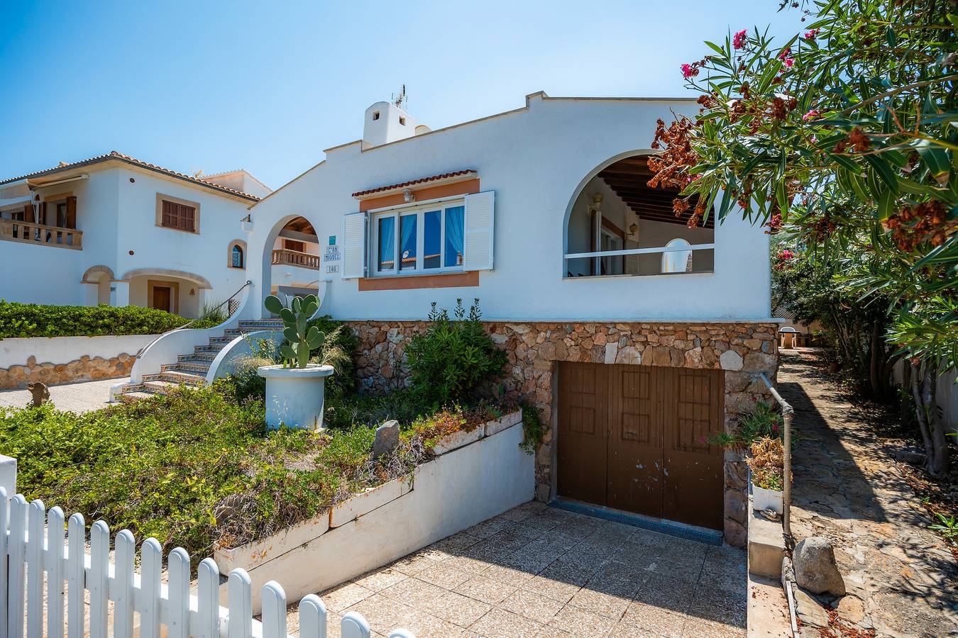 Holiday Home 'Miquel' with Sea View, Private Terrace and Wi-Fi in Colònia de Sant Pere, Artà