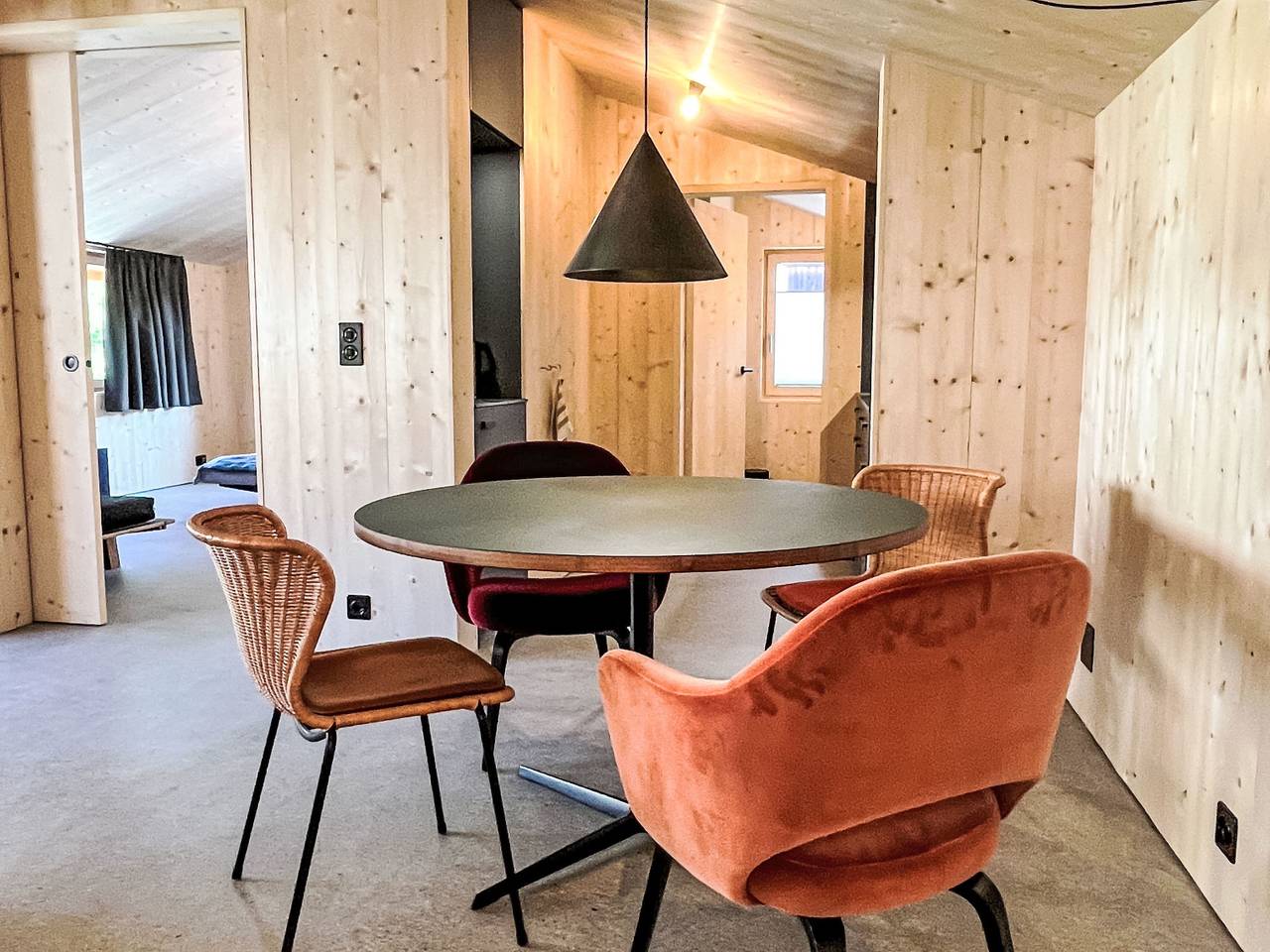 Ganze Wohnung, Charmante und neu gebaute Ferienwohnung "Teja" in Ftan, Unterengadin