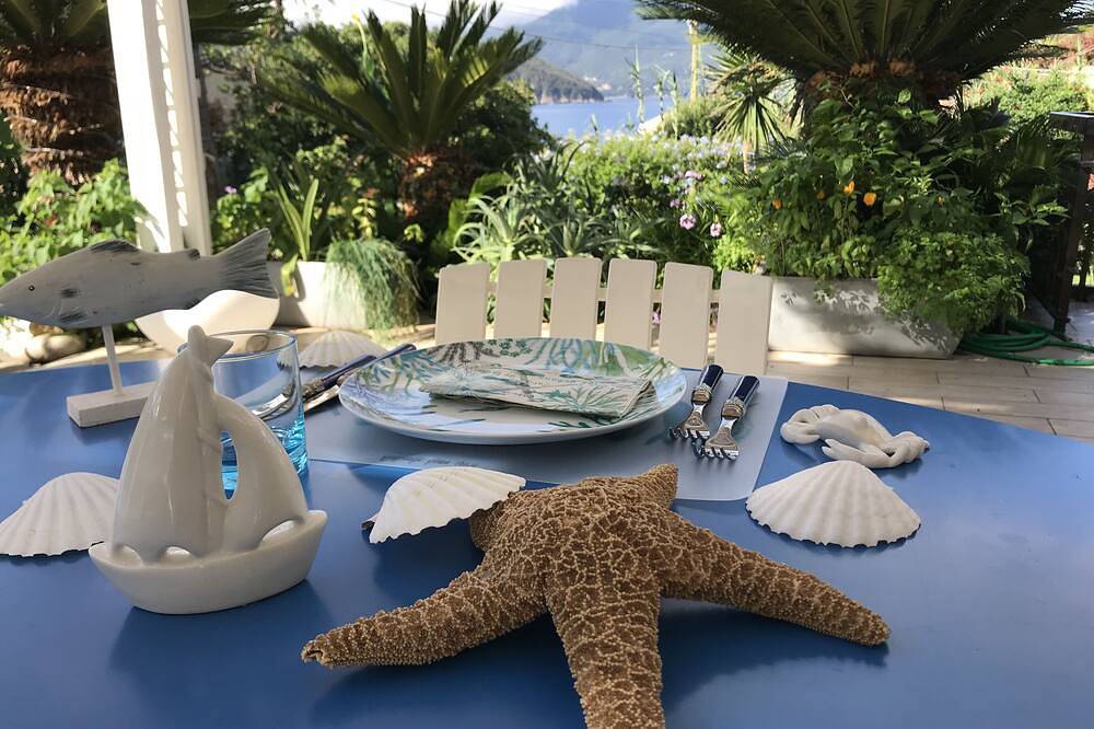 All'Isola d'Elba splendida villa con giardino a due passi dal mare in Scaglieri, Parco Nazionale Arcipelago Toscano