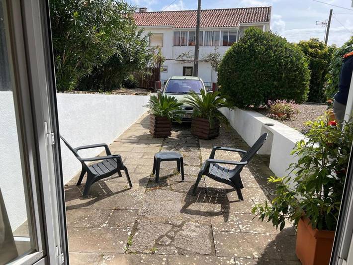 Casa rural para 4 personas, con jardín en Estoril - 2