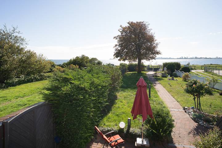 Ferienwohnung für 4 Personen, mit Terrasse und Garten in Fehmarnsund