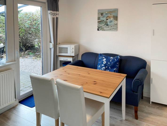 Ferienhaus für 4 Personen, mit Terrasse und Garten in Hage - 3