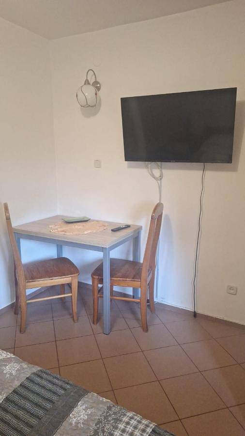 Hostel pod Modrzewiem in Świnoujście, Zalew Szczeciński