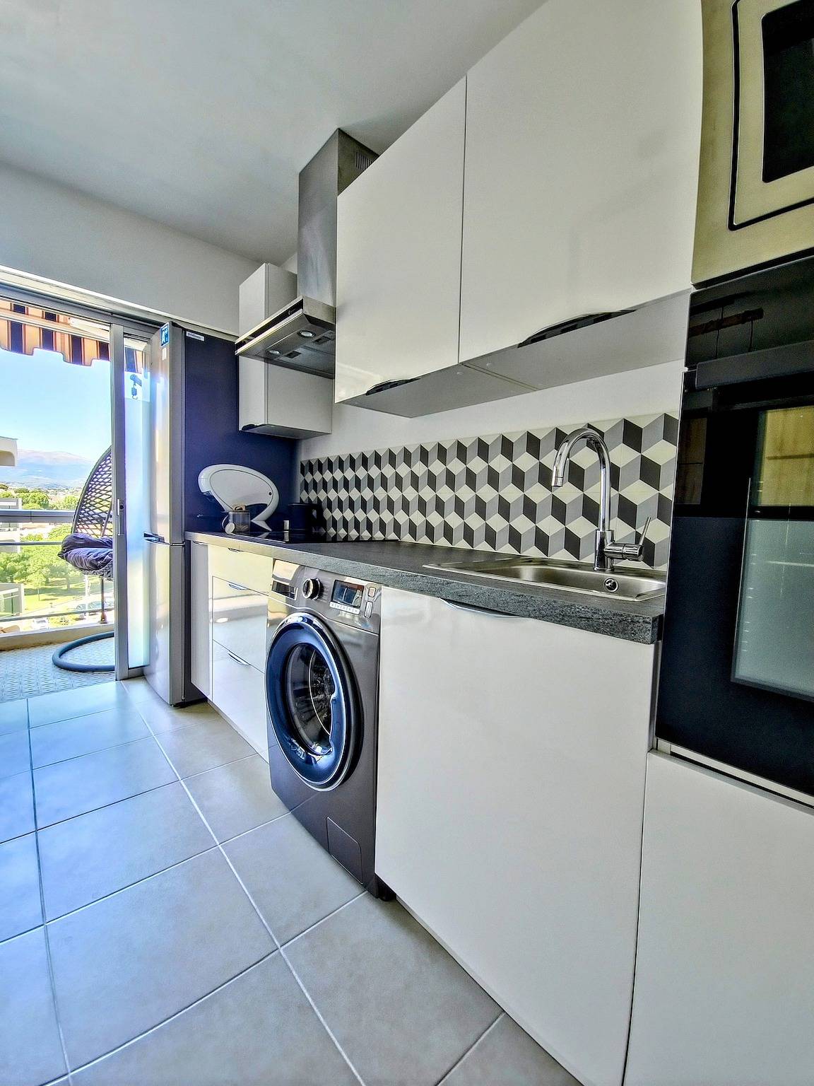 Studio entier, Beachfront – Panoramic View – Balkony – Ac in Cagnes-sur-Mer, Région de Cannes