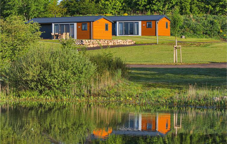 Ferienhaus für 4 Personen, mit Terrasse und Garten in Süsel - 2