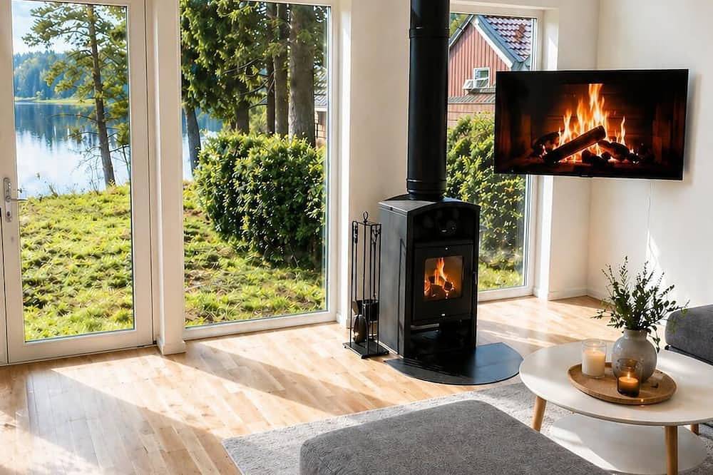 Exclusive house on beachfront plot in Huddinge, Schwedische Ostsee