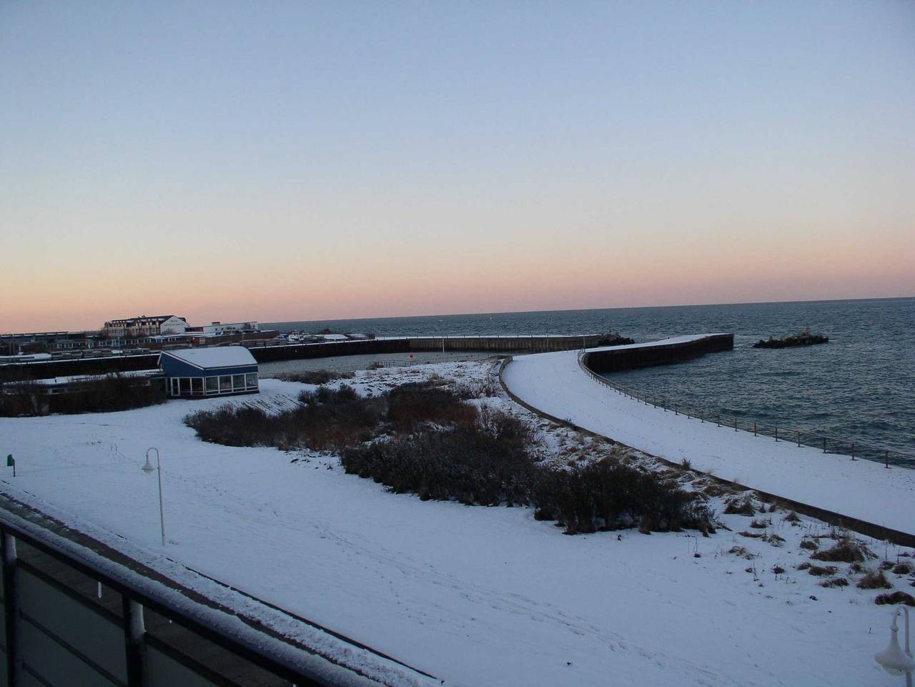 Ganze Ferienwohnung, Dünenblick Apartments - Nautilus-Suite, 3.Og, Studio/Loft Seeseite in Helgoland
