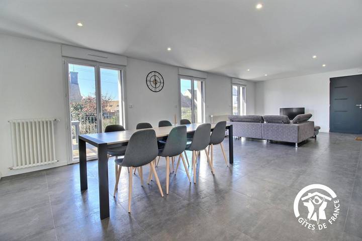 Gîte pour 8 personnes, avec jardin et terrasse à Saint-Avé - 2