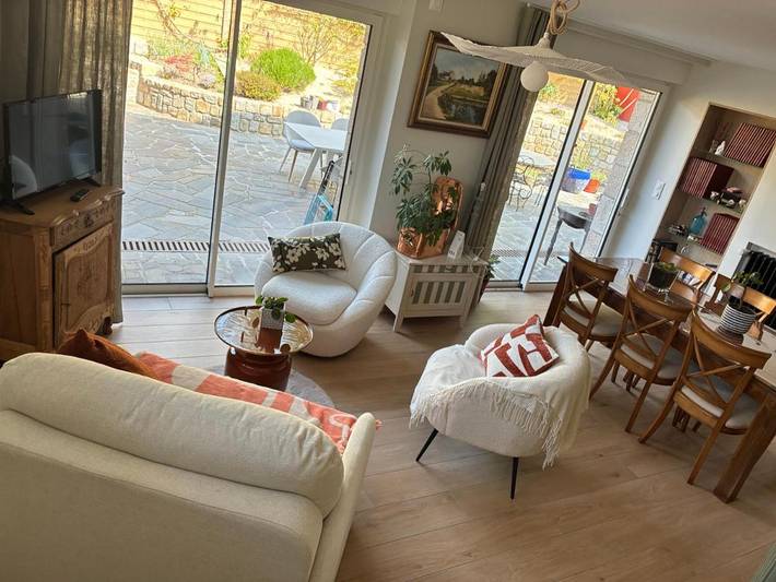 Maison d’hôte pour 3 personnes, avec Terrasse et Jardin à Pontorson