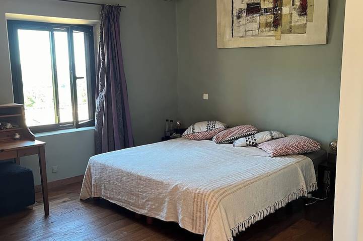 Location de vacances pour 12 personnes, avec jardin et terrasse, animaux acceptés à Ansouis - 2