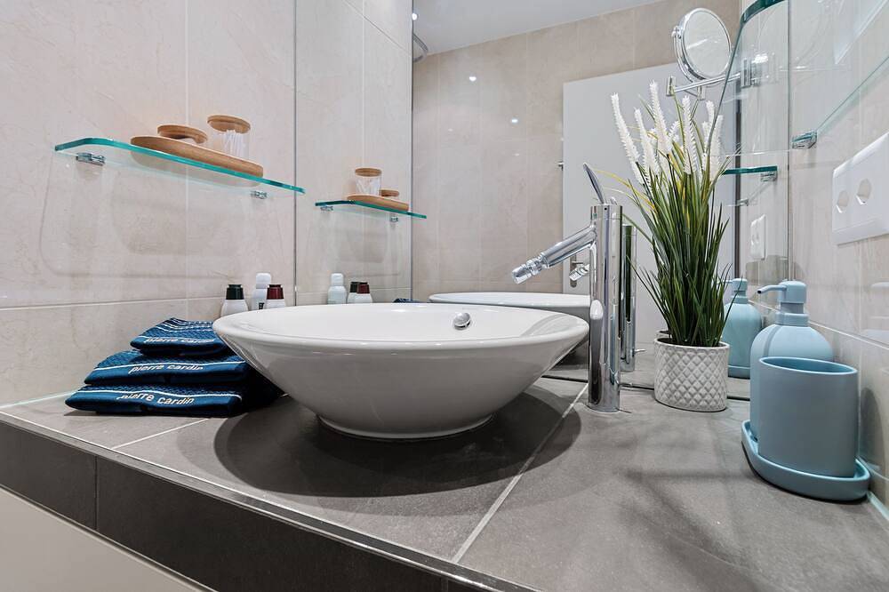 Apartamento entero, Boutique Apartment in the Center of Zurich With King-size Bed and Workspace in Zúrich, Distrito de Zúrich