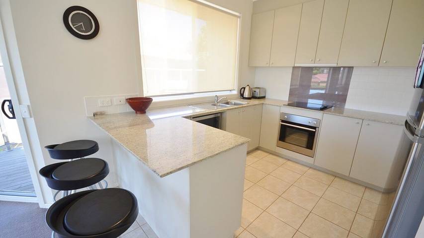 Holiday home for 6 people, with terrace and garden in Inverloch