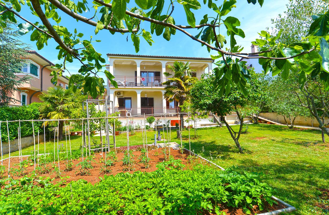 Ganze Wohnung, Ferienwohnung für 4 Personen mit Terrasse in Poreč, Grad Poreč