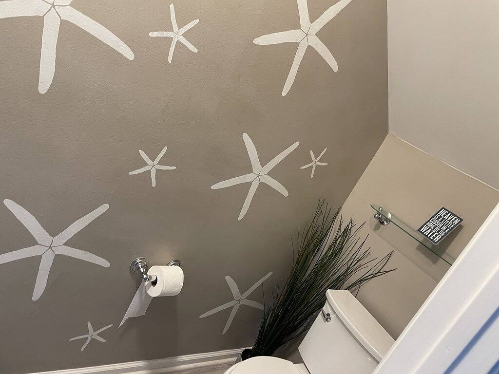 Tiny Villa, Big Ocean Views| Breathtaking Sunsets in Duck Key, Monroe County