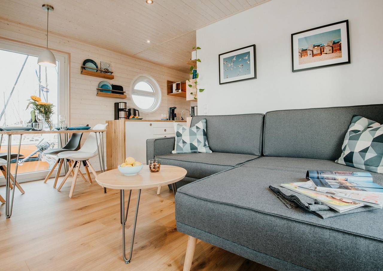 Hausbooturlaub in Großenbrode auf der Fiete unshusboot in Großenbrode, Ostholstein