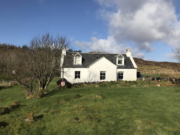 Ferienhaus für 4 Personen, mit Garten auf Skye