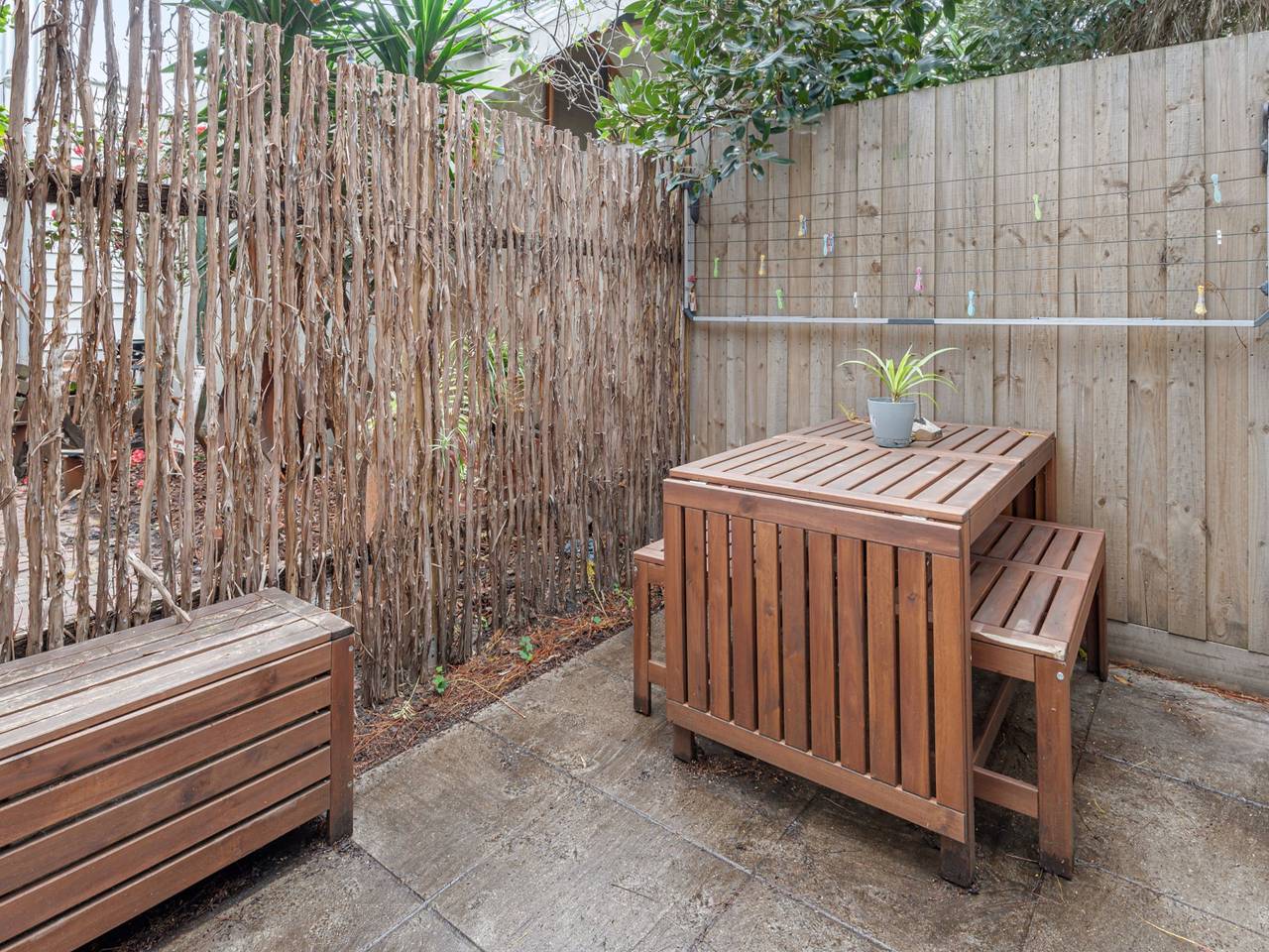 Entire apartment, Convenient Bayside Living at the Edge of the City in Port Melbourne, Melbourne