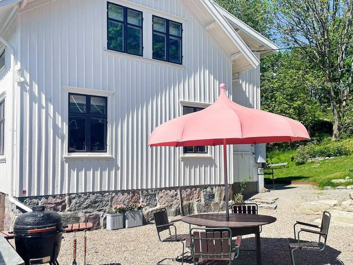 Charmig Villa Flykt in Orust