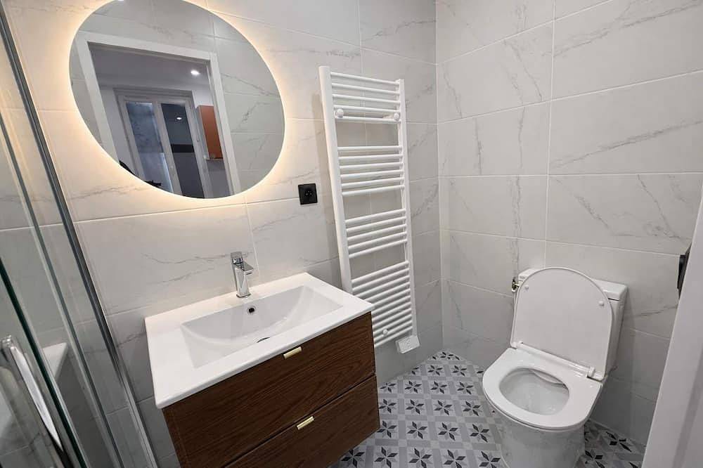 Entire apartment, Sejour Confort aux Portes de Paris - 4P in Aubervilliers, Seine-Saint-Denis