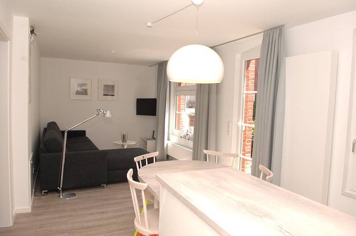 Ferienwohnung für 4 Personen, mit Terrasse und Garten auf Juist - 2