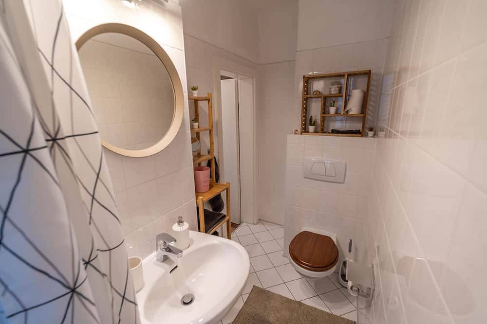 Appartement entier, Gemütliche 2-R Wohnung - Netflix & Küche - Zentral in Magdebourg, Elbe-Börde-Heide