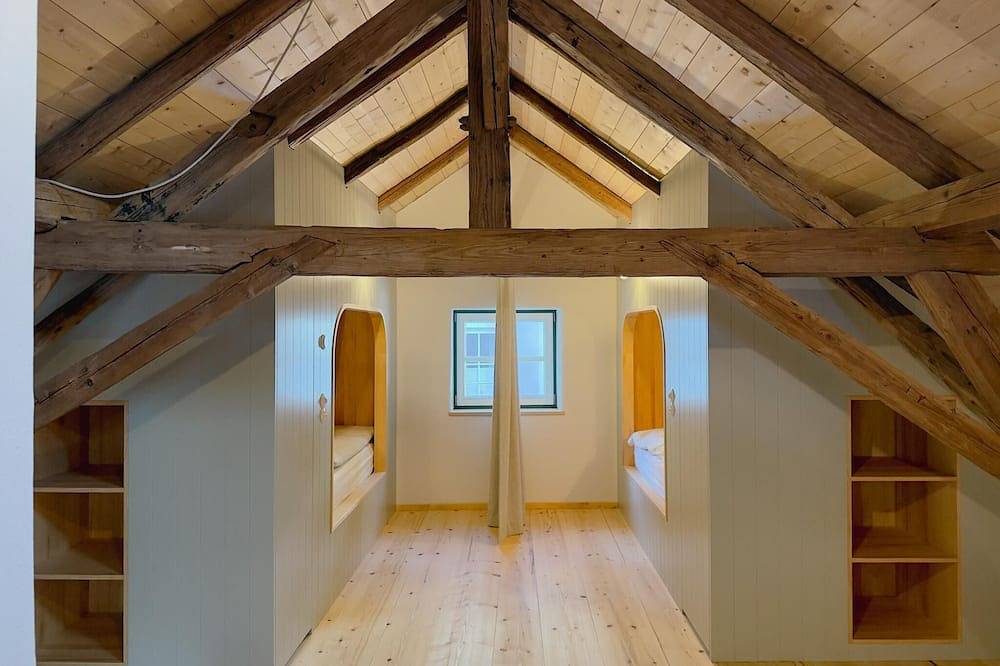 Ganze Wohnung, Altes Zollhaus in Neukirchen mit 68qm für bis zu 4 Personen in Neukirchen (Niederbayern), Ostbayern