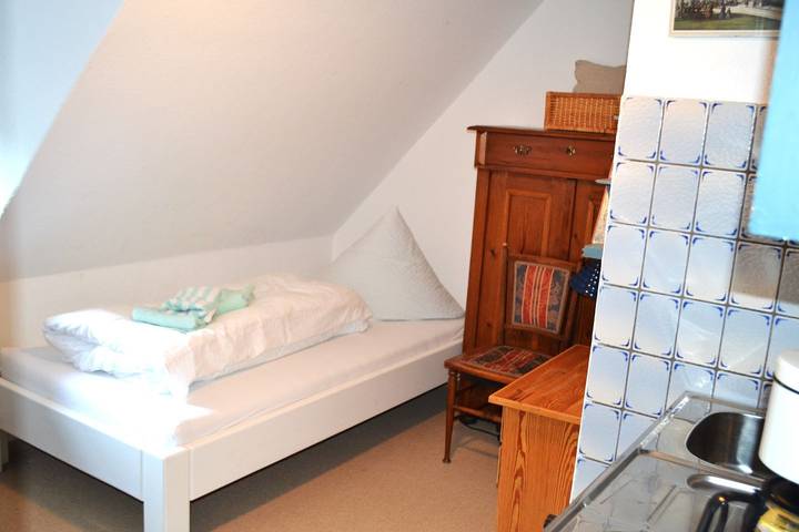 Ganze Ferienwohnung, Zimmer mit Duschbad in Utersum in Nordfriesische Inseln (Schleswig-Holstein) (Schleswig-Holstein), Utersum