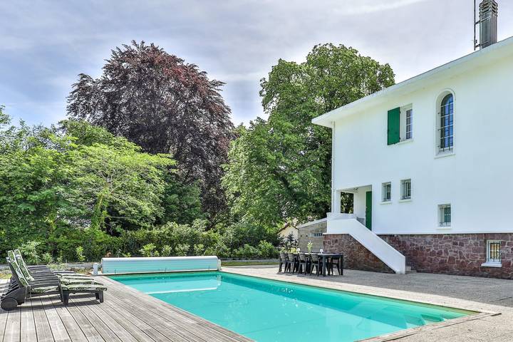 Gîte pour 2 personnes, avec Piscine