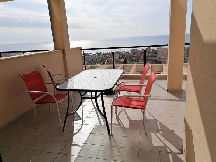 Casa de vacaciones para 4 personas, con jardín además de piscina y vistas - 1