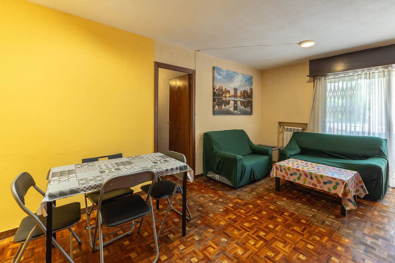 Appartement vintage à Móstoles, Madrid, avec balcon privé et Wi-Fi in Móstoles, Communaute de Madrid