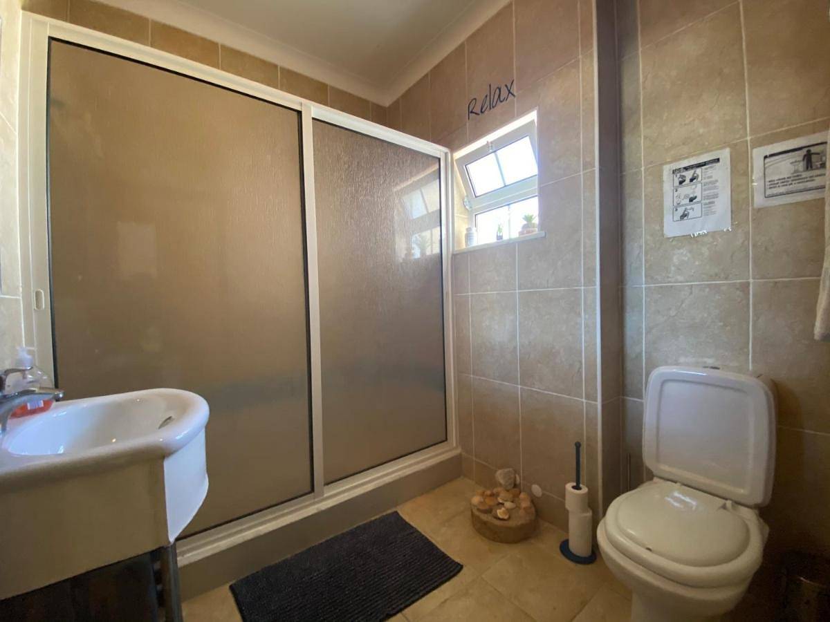 Basic Triple Room with Shared Bathroom in São Sebastião, São Gonçalo de Lagos