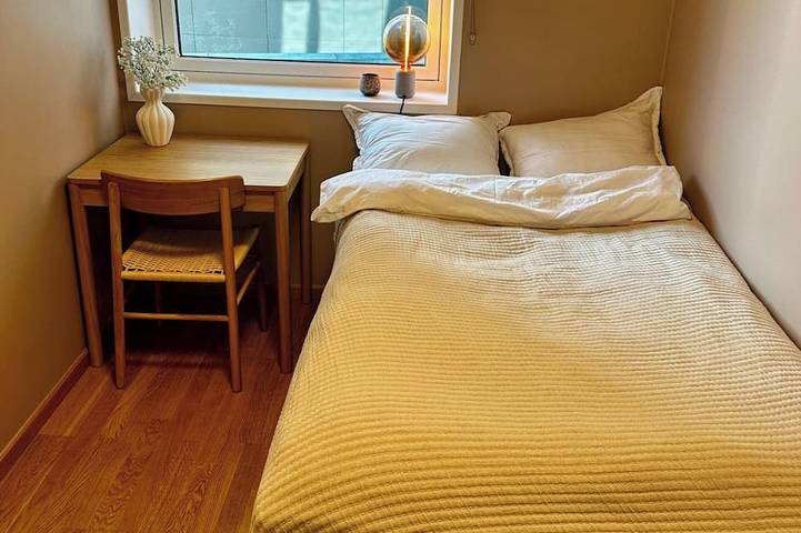Ganze Wohnung, Tromso 3-Bed Apt, Sleeps 5 with Parking in Tromsø