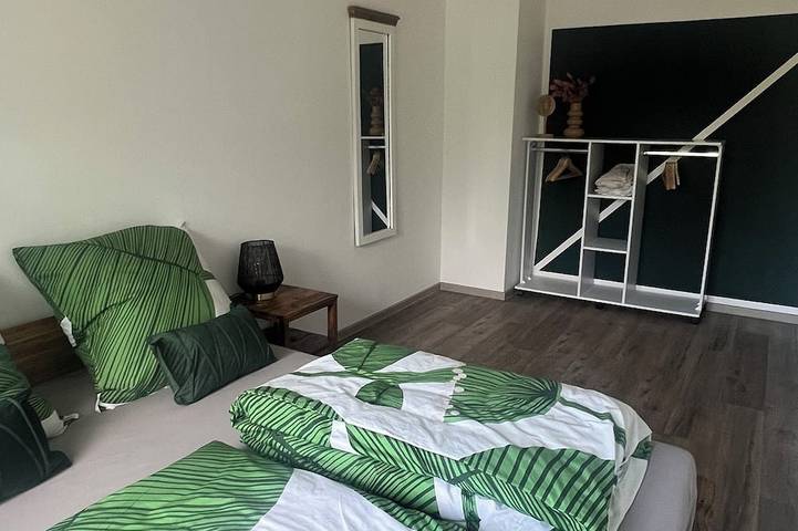 Apartamento entero, Liebevoll Eingerichtete Ferienwohnung im Süden von Leipzig in Leipzig-Sur, Leipzig