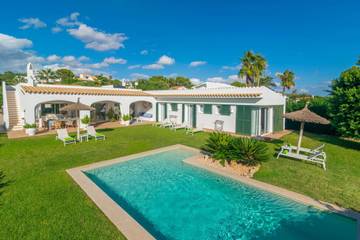 Villa in Sant Lluís, Menorca für 8 