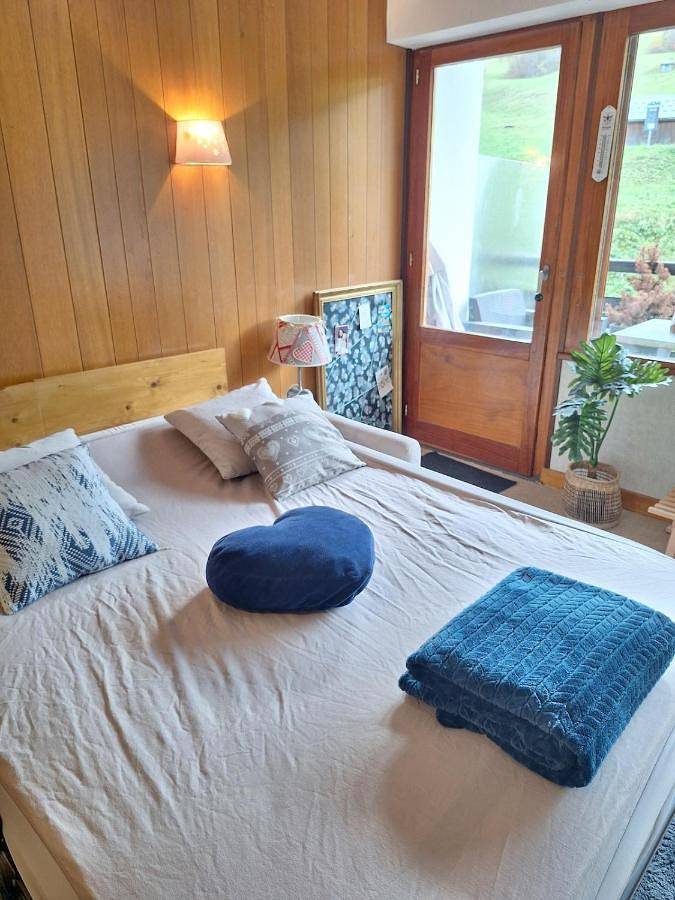 Gîte pour 4 personnes, avec vue et terrasse à Aillon-le-Jeune - 4