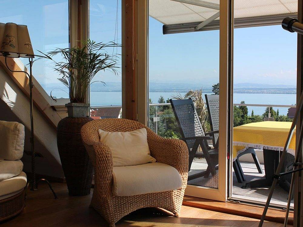 Ganze Ferienwohnung, Gästehaus / Apartments Sundermeyer - Wohnung B in Meersburg, Obersee (Bodensee)