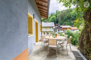 Gîte pour 8 personnes, avec balcon dans Office De Tourisme De Beaufort