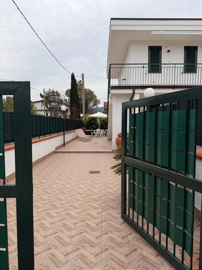 Casa vacanza per 4 persone, con giardino, con animali domestici - 1