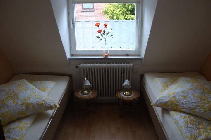 Ferienhaus für 5 Personen, mit Garten in Emden - 3