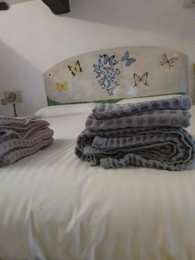 Three-Bedroom Apartment with Park View in Treviso, Treviso Provinz