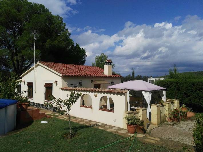 Casa rural para 4 personas, con piscina y terraza en Alt Penedès