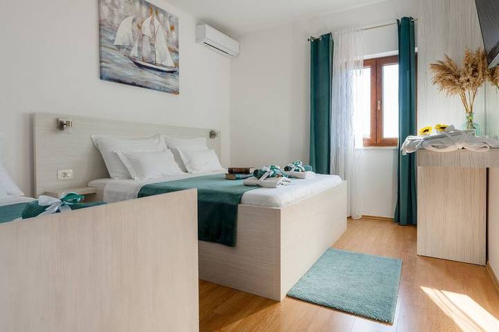 Villa Ivona Oslje by Villas Guide in Dubrovnik-Neretva
