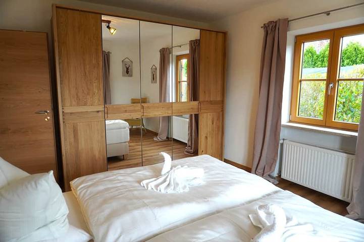 Ferienwohnung für 4 Personen, mit Terrasse und Garten sowie Pool in Bruckmühl - 3