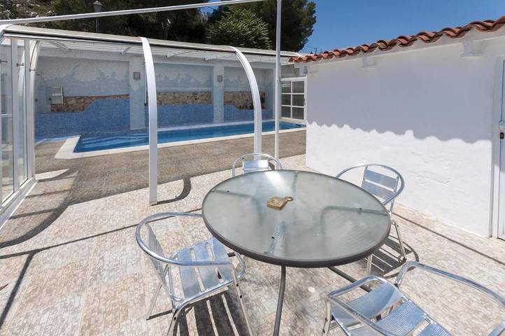 Casa rural para 10 personas, con Terraza y Jardín además de Piscina y Sauna en Ador - 4
