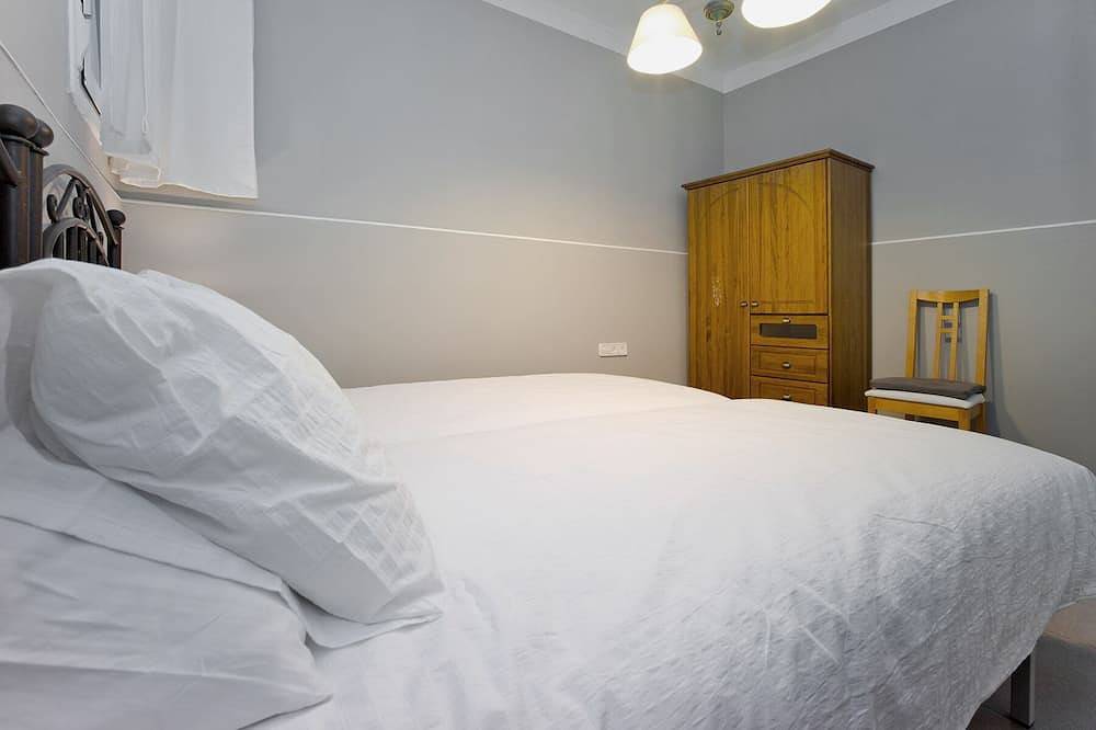 Apartamento entero, Gran Apartamento 6 Personas Gran Terraza in Esplugas de Llobregat, Bajo Llobregat